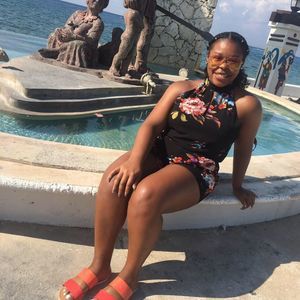 Meet your Posher, Raven